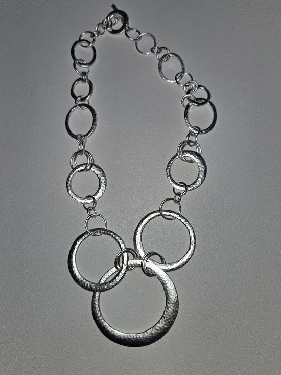 Jewelry - Silver Tone Hammered Circle Link Necklace - Women Jewelry